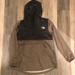 The North Face anorak wind breaker NWOT